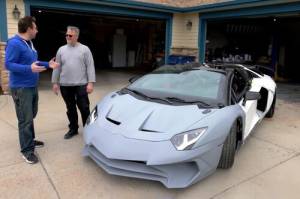 Един баща и син 3D принтираха цял Lamborghini Aventador и изглежда впечатляващо реален.